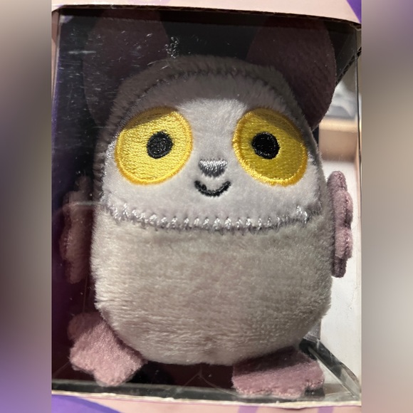 CB Cutie Beans Snuggles By Fiesta. Empty series 4 display box. - Picture 2 of 11